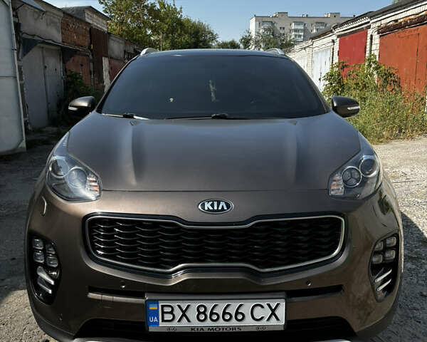 Коричневый Киа Sportage, объемом двигателя 2 л и пробегом 160 тыс. км за 23500 $, фото 5 на Automoto.ua