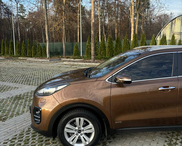 Коричневый Киа Sportage, объемом двигателя 2 л и пробегом 136 тыс. км за 17700 $, фото 7 на Automoto.ua