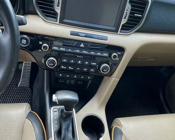 Коричневый Киа Sportage, объемом двигателя 2 л и пробегом 62 тыс. км за 17999 $, фото 16 на Automoto.ua
