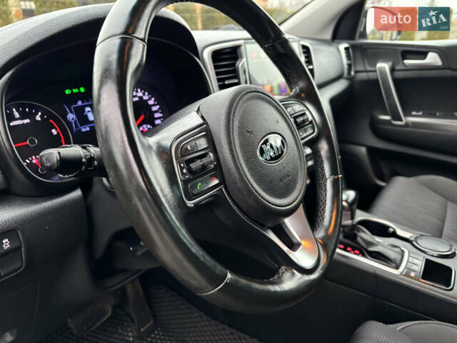 Коричневий Кіа Sportage, об'ємом двигуна 1.69 л та пробігом 173 тис. км за 17999 $, фото 59 на Automoto.ua