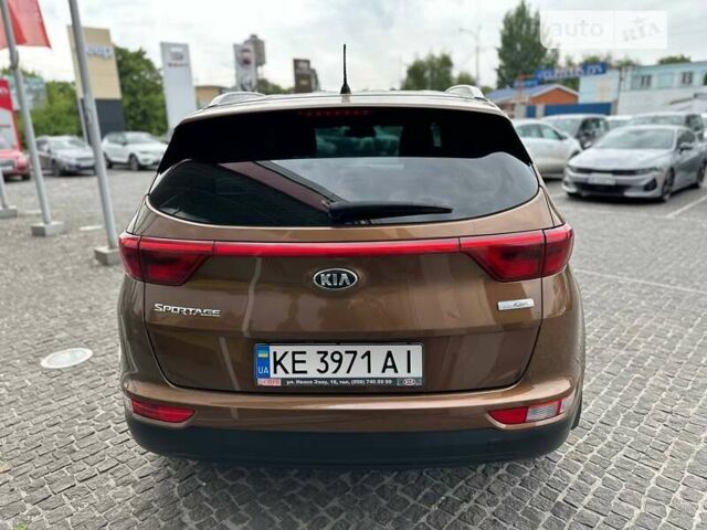 Коричневий Кіа Sportage, об'ємом двигуна 1.69 л та пробігом 173 тис. км за 17500 $, фото 4 на Automoto.ua