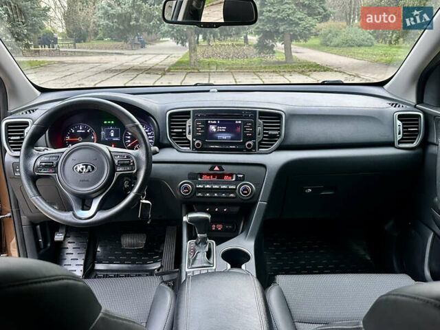Коричневый Киа Sportage, объемом двигателя 2 л и пробегом 133 тыс. км за 17999 $, фото 26 на Automoto.ua