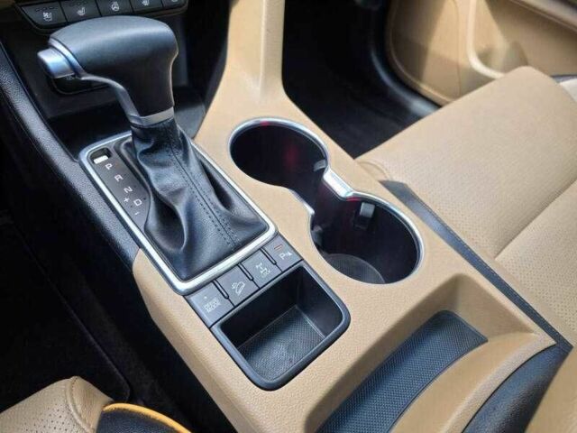 Коричневый Киа Sportage, объемом двигателя 2 л и пробегом 43 тыс. км за 3500 $, фото 10 на Automoto.ua