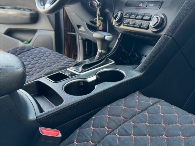 Коричневый Киа Sportage, объемом двигателя 2.4 л и пробегом 70 тыс. км за 15900 $, фото 10 на Automoto.ua