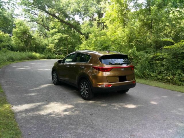 Коричневий Кіа Sportage, об'ємом двигуна 2.4 л та пробігом 60 тис. км за 5500 $, фото 3 на Automoto.ua