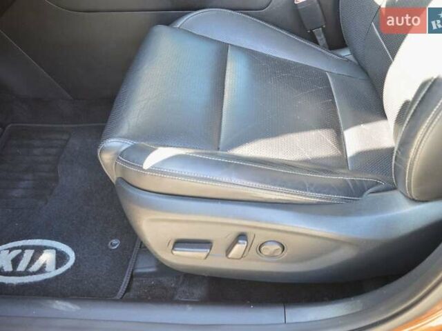 Коричневый Киа Sportage, объемом двигателя 2 л и пробегом 177 тыс. км за 18700 $, фото 13 на Automoto.ua