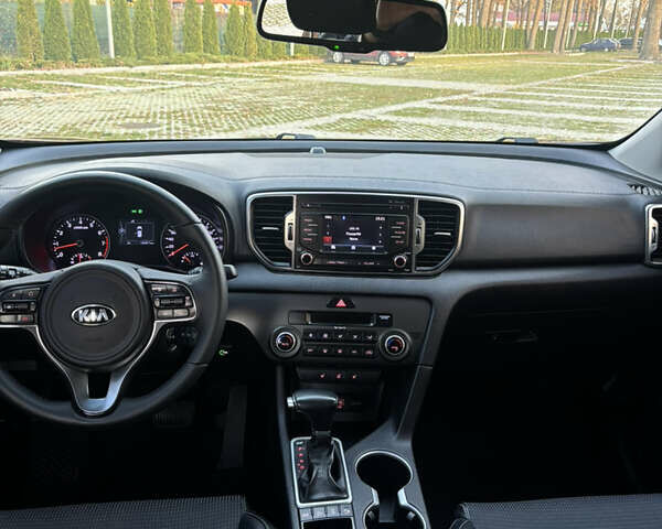 Коричневый Киа Sportage, объемом двигателя 2 л и пробегом 136 тыс. км за 17700 $, фото 22 на Automoto.ua