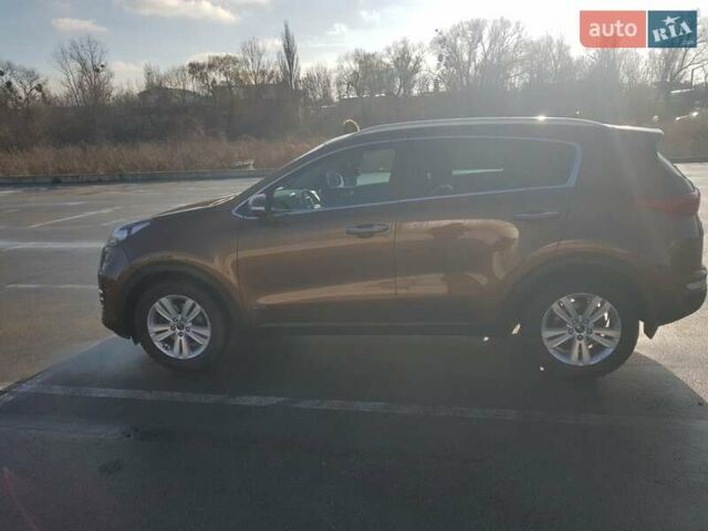 Коричневый Киа Sportage, объемом двигателя 2 л и пробегом 75 тыс. км за 19300 $, фото 2 на Automoto.ua
