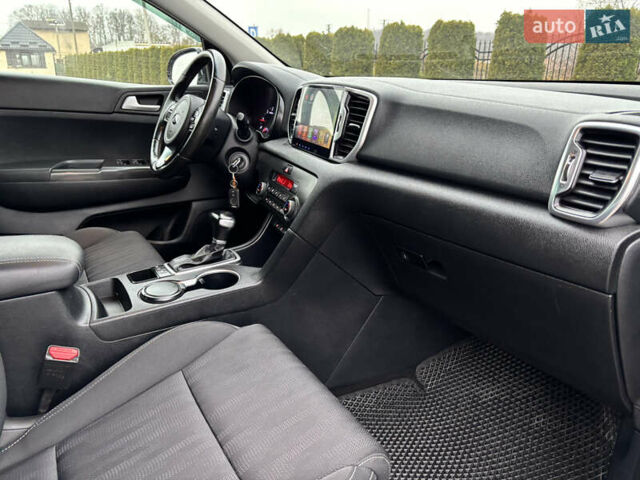 Коричневий Кіа Sportage, об'ємом двигуна 1.69 л та пробігом 173 тис. км за 17999 $, фото 77 на Automoto.ua