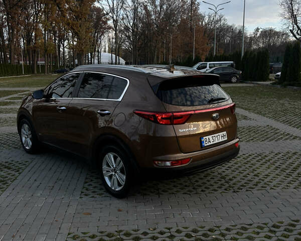 Коричневый Киа Sportage, объемом двигателя 2 л и пробегом 136 тыс. км за 17700 $, фото 5 на Automoto.ua