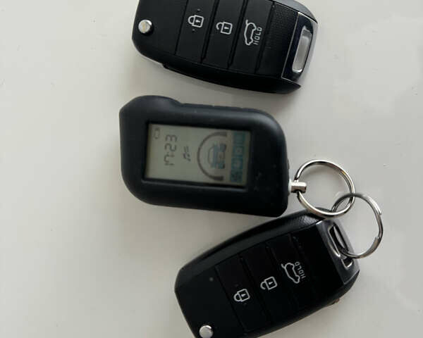 Коричневый Киа Sportage, объемом двигателя 1.69 л и пробегом 143 тыс. км за 16900 $, фото 42 на Automoto.ua