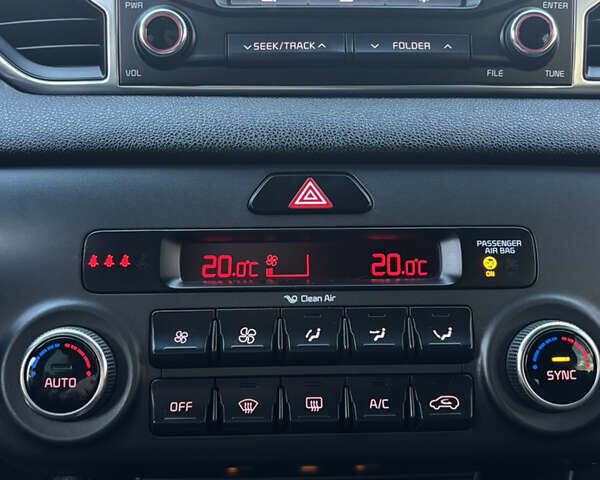 Коричневый Киа Sportage, объемом двигателя 2 л и пробегом 136 тыс. км за 17700 $, фото 29 на Automoto.ua