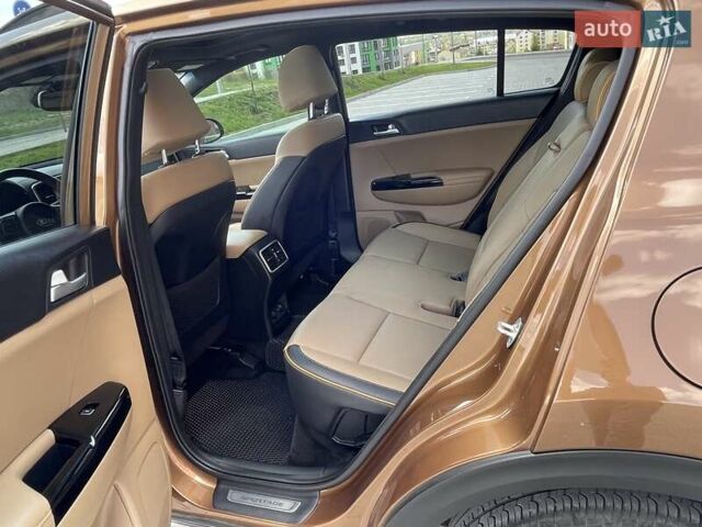 Коричневый Киа Sportage, объемом двигателя 2 л и пробегом 62 тыс. км за 17999 $, фото 18 на Automoto.ua