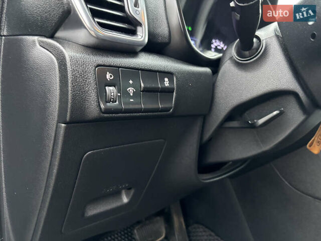 Коричневий Кіа Sportage, об'ємом двигуна 1.69 л та пробігом 173 тис. км за 17999 $, фото 58 на Automoto.ua