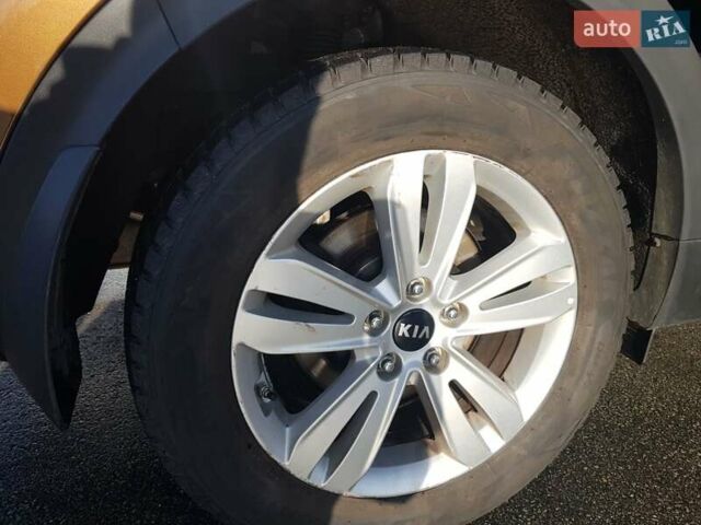 Коричневый Киа Sportage, объемом двигателя 2 л и пробегом 75 тыс. км за 19300 $, фото 11 на Automoto.ua