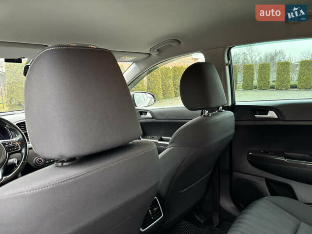 Коричневий Кіа Sportage, об'ємом двигуна 1.69 л та пробігом 173 тис. км за 17999 $, фото 65 на Automoto.ua