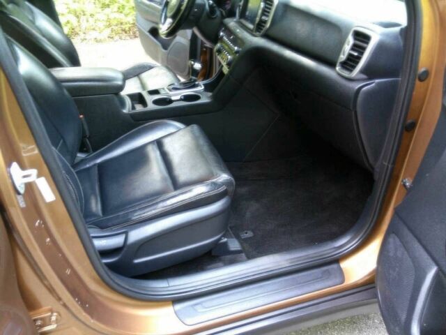 Коричневий Кіа Sportage, об'ємом двигуна 2.4 л та пробігом 60 тис. км за 5500 $, фото 7 на Automoto.ua