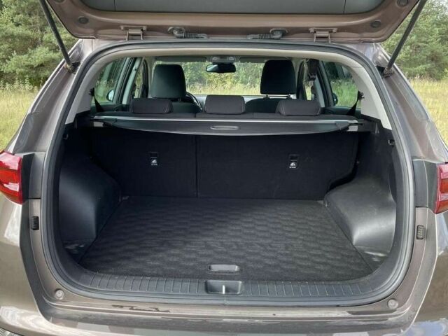 Коричневий Кіа Sportage, об'ємом двигуна 0 л та пробігом 48 тис. км за 10200 $, фото 19 на Automoto.ua