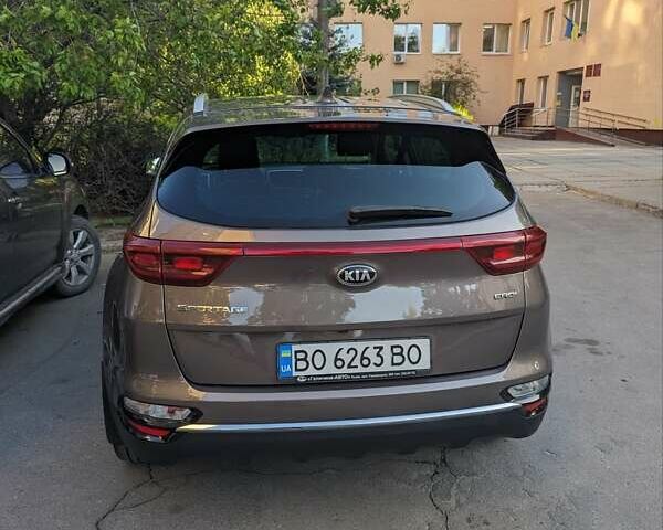 Коричневий Кіа Sportage, об'ємом двигуна 1.6 л та пробігом 101 тис. км за 18900 $, фото 1 на Automoto.ua