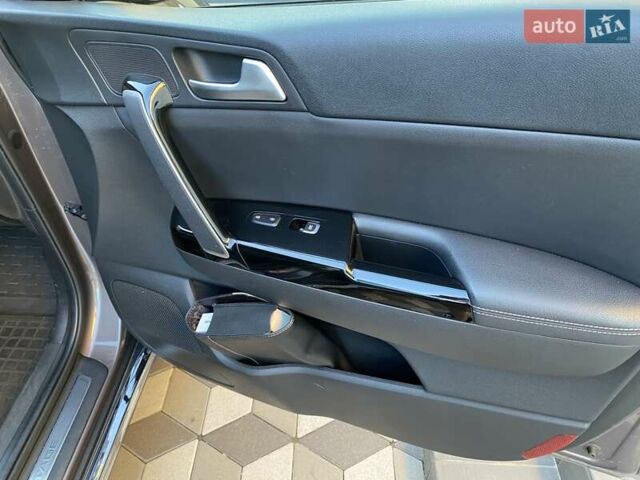 Коричневий Кіа Sportage, об'ємом двигуна 1.6 л та пробігом 66 тис. км за 22200 $, фото 7 на Automoto.ua