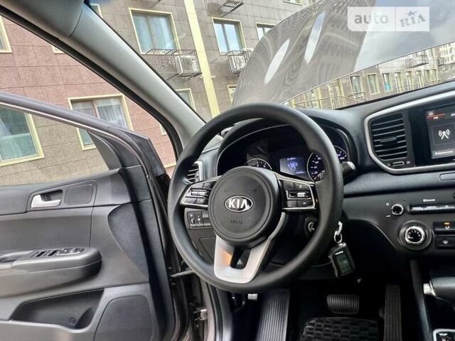 Коричневый Киа Sportage, объемом двигателя 1.59 л и пробегом 88 тыс. км за 18800 $, фото 43 на Automoto.ua