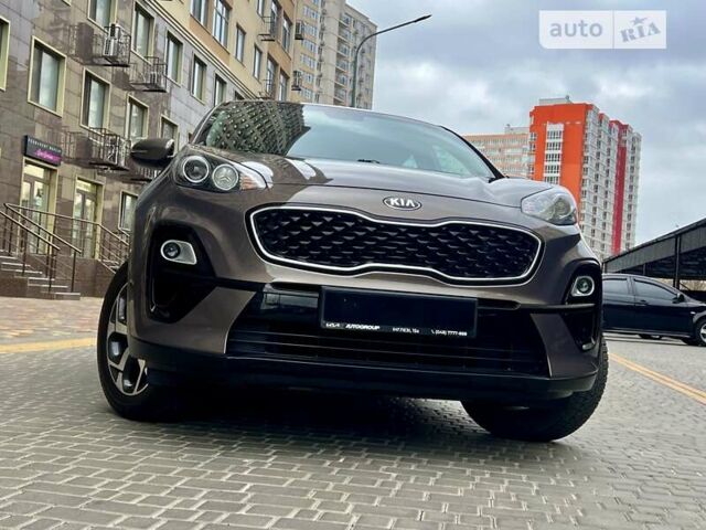 Коричневый Киа Sportage, объемом двигателя 1.59 л и пробегом 88 тыс. км за 18800 $, фото 77 на Automoto.ua