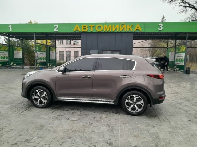 Коричневий Кіа Sportage, об'ємом двигуна 1.6 л та пробігом 133 тис. км за 18999 $, фото 2 на Automoto.ua