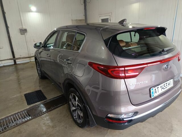 Коричневый Киа Sportage, объемом двигателя 1.6 л и пробегом 90 тыс. км за 18500 $, фото 4 на Automoto.ua