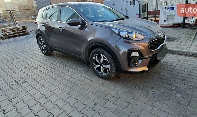 Коричневый Киа Sportage, объемом двигателя 1.6 л и пробегом 84 тыс. км за 18888 $, фото 12 на Automoto.ua