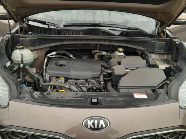 Коричневий Кіа Sportage, об'ємом двигуна 1.6 л та пробігом 133 тис. км за 18999 $, фото 6 на Automoto.ua