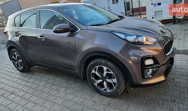 Коричневый Киа Sportage, объемом двигателя 1.6 л и пробегом 84 тыс. км за 18888 $, фото 13 на Automoto.ua