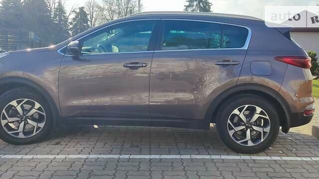 Коричневий Кіа Sportage, об'ємом двигуна 1.59 л та пробігом 65 тис. км за 18500 $, фото 31 на Automoto.ua