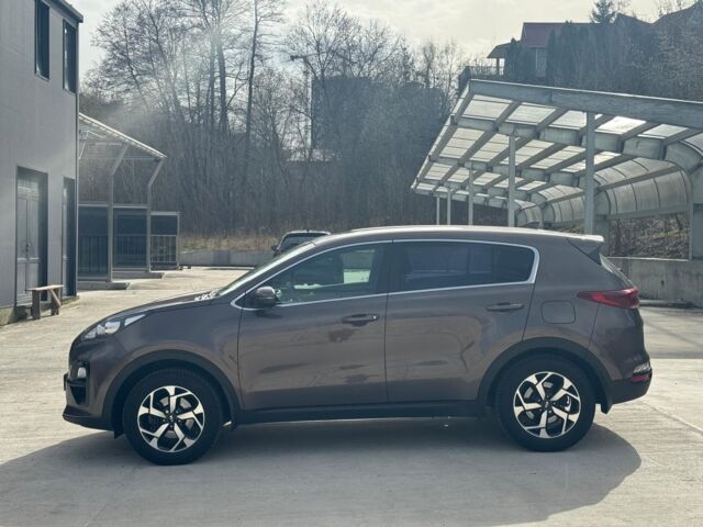 Коричневый Киа Sportage, объемом двигателя 1.6 л и пробегом 71 тыс. км за 17590 $, фото 7 на Automoto.ua