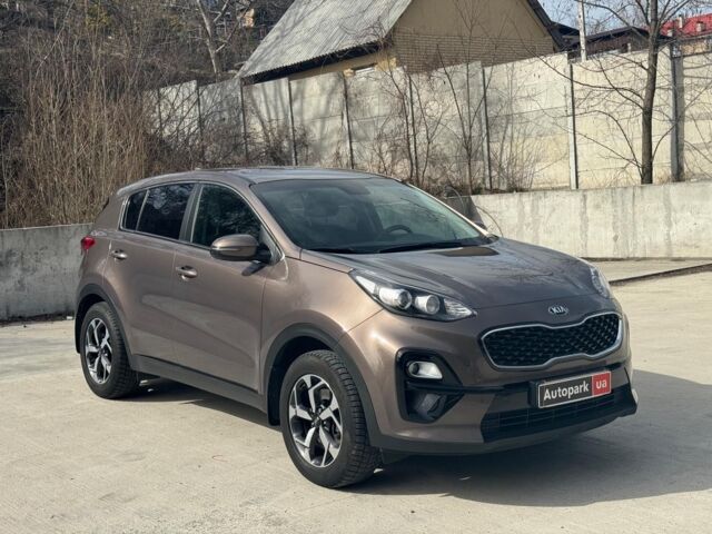 Коричневый Киа Sportage, объемом двигателя 1.6 л и пробегом 71 тыс. км за 17590 $, фото 2 на Automoto.ua