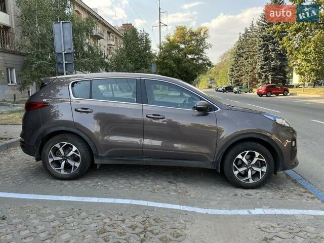 Коричневый Киа Sportage, объемом двигателя 1.59 л и пробегом 24 тыс. км за 20500 $, фото 4 на Automoto.ua