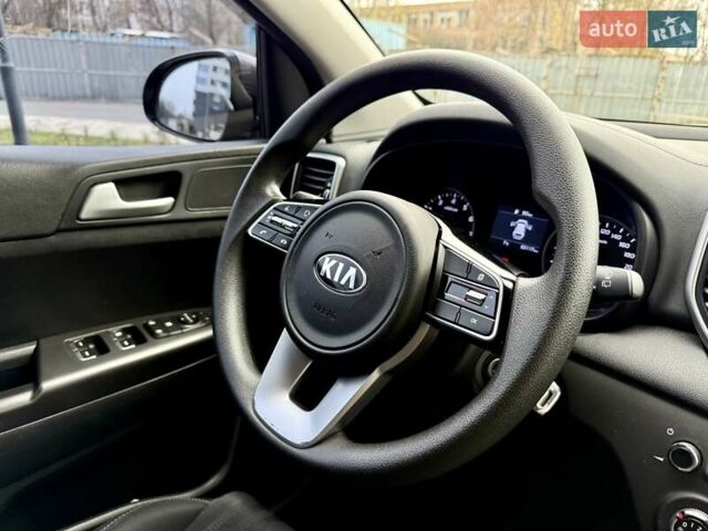 Коричневий Кіа Sportage, об'ємом двигуна 1.59 л та пробігом 53 тис. км за 13900 $, фото 54 на Automoto.ua
