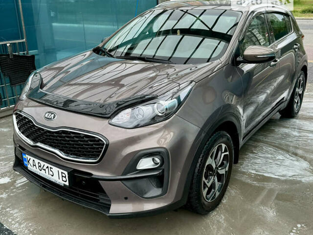 Коричневий Кіа Sportage, об'ємом двигуна 1.59 л та пробігом 20 тис. км за 21000 $, фото 4 на Automoto.ua