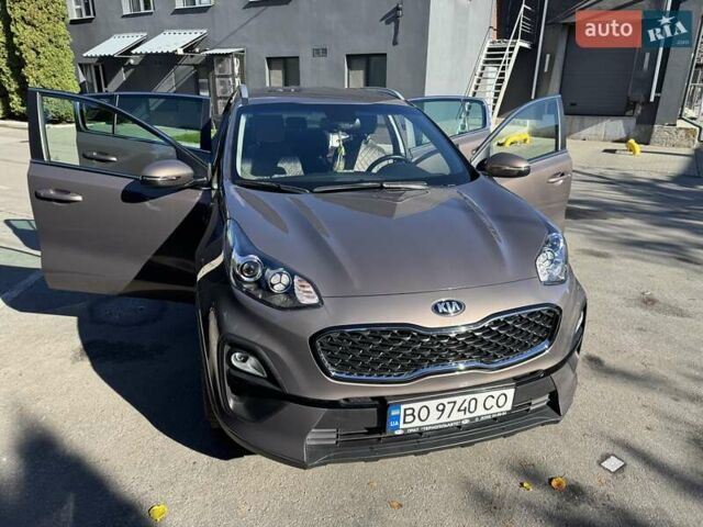 Коричневый Киа Sportage, объемом двигателя 1.59 л и пробегом 33 тыс. км за 19500 $, фото 16 на Automoto.ua