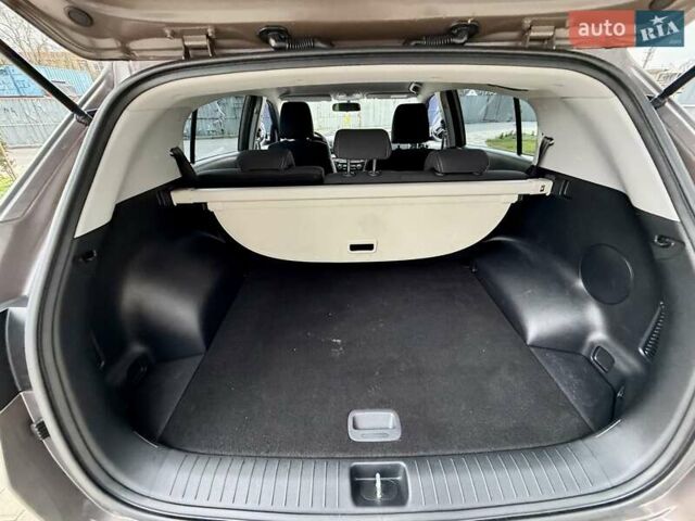 Коричневий Кіа Sportage, об'ємом двигуна 1.59 л та пробігом 53 тис. км за 13900 $, фото 71 на Automoto.ua