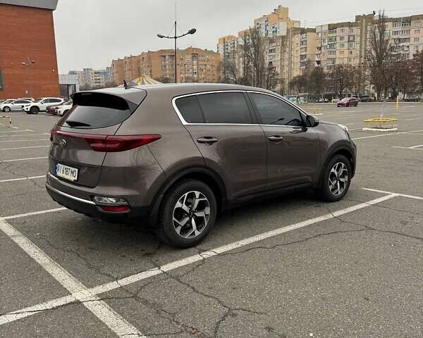 Коричневий Кіа Sportage, об'ємом двигуна 1.59 л та пробігом 64 тис. км за 18950 $, фото 2 на Automoto.ua