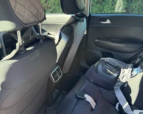 Коричневый Киа Sportage, объемом двигателя 1.59 л и пробегом 33 тыс. км за 19500 $, фото 9 на Automoto.ua