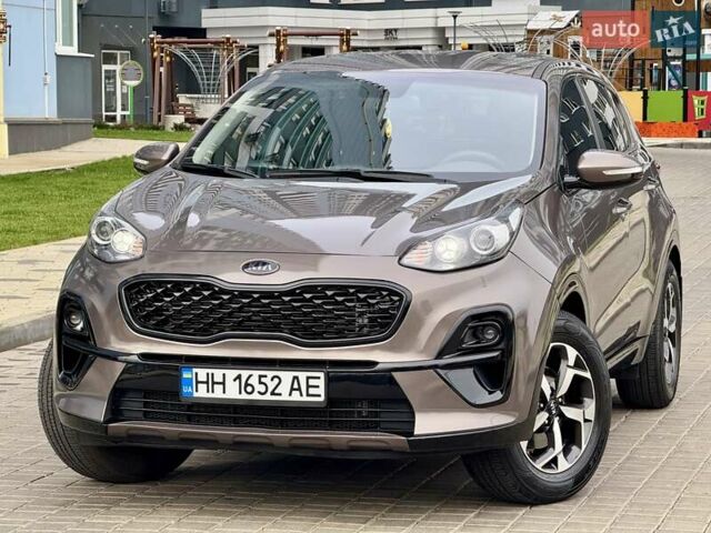 Коричневий Кіа Sportage, об'ємом двигуна 1.59 л та пробігом 53 тис. км за 13900 $, фото 18 на Automoto.ua