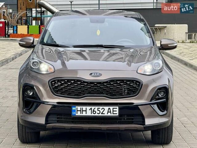 Коричневий Кіа Sportage, об'ємом двигуна 1.59 л та пробігом 53 тис. км за 13900 $, фото 1 на Automoto.ua