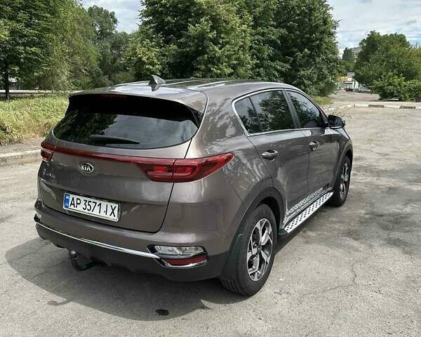 Коричневий Кіа Sportage, об'ємом двигуна 1.59 л та пробігом 33 тис. км за 18600 $, фото 11 на Automoto.ua