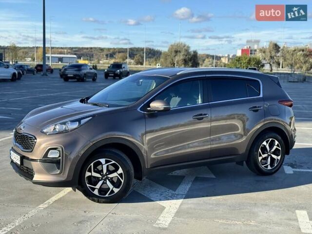 Кіа Sportage 2021 у Харкові на Automoto.ua Коричневий Кіа Sportage, об'ємом двигуна 1.59 л та пробігом 66 тис. км за 18999 $, фото 3 на Automoto.ua