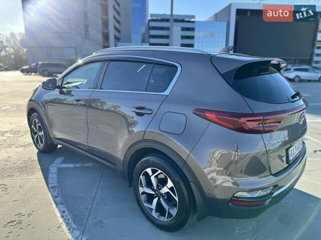 Кіа Sportage 2021 у Харкові на Automoto.ua Коричневий Кіа Sportage, об'ємом двигуна 1.59 л та пробігом 66 тис. км за 18999 $, фото 18 на Automoto.ua