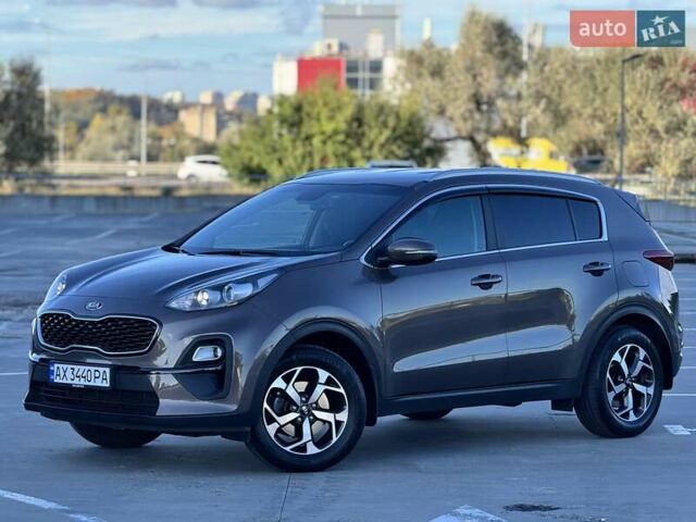 Кіа Sportage 2021 у Харкові на Automoto.ua Коричневий Кіа Sportage, об'ємом двигуна 1.59 л та пробігом 66 тис. км за 18999 $, фото 5 на Automoto.ua