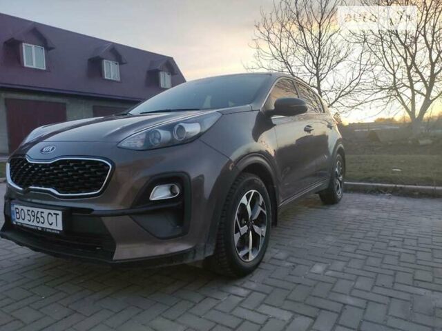 Коричневий Кіа Sportage, об'ємом двигуна 1.59 л та пробігом 42 тис. км за 21500 $, фото 1 на Automoto.ua