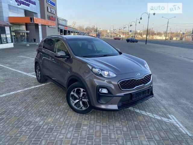 Коричневый Киа Sportage, объемом двигателя 1.59 л и пробегом 77 тыс. км за 21500 $, фото 5 на Automoto.ua