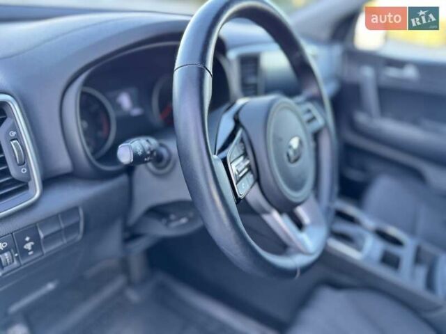 Кіа Sportage 2021 у Харкові на Automoto.ua Коричневий Кіа Sportage, об'ємом двигуна 1.59 л та пробігом 66 тис. км за 18999 $, фото 34 на Automoto.ua